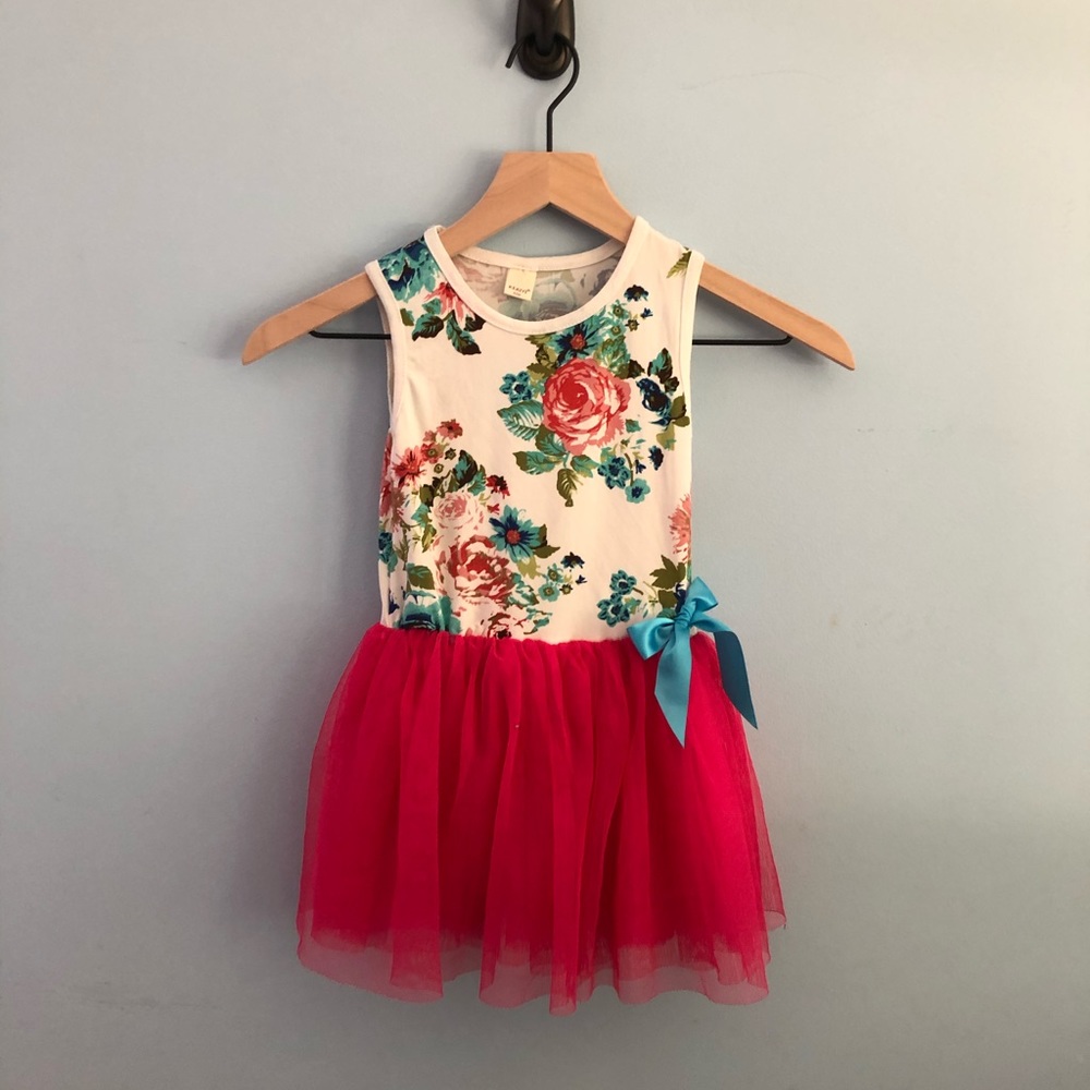 Girls dress